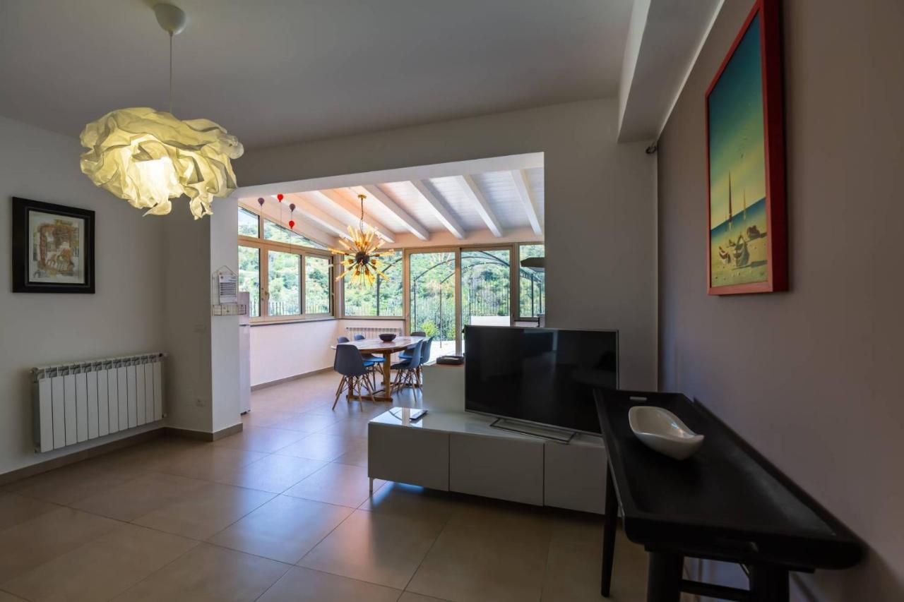 Residence Mersa Brolo Extérieur photo
